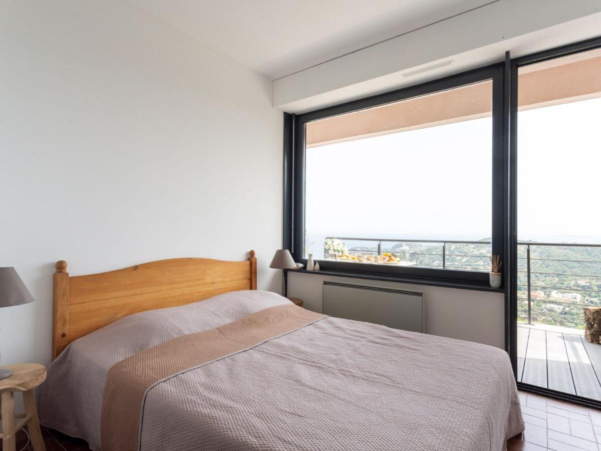 Holiday Home Les Terrasses De L'Eau Blanche-4 By Interhome Cavalaire-sur-Mer Exterior photo